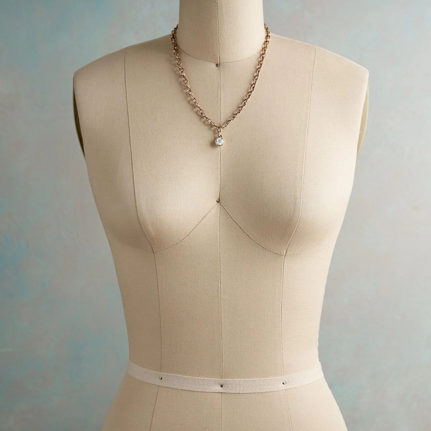 Moment’s Glow Necklace 4 Moment’s Glow Necklace - Image 2