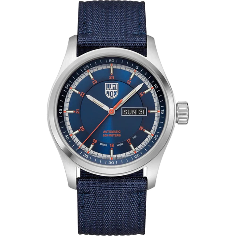 Luminox Land XL.1903 Atacama Field Automatic Watch 3 Luminox Land XL.1903 Atacama Field Automatic Watch