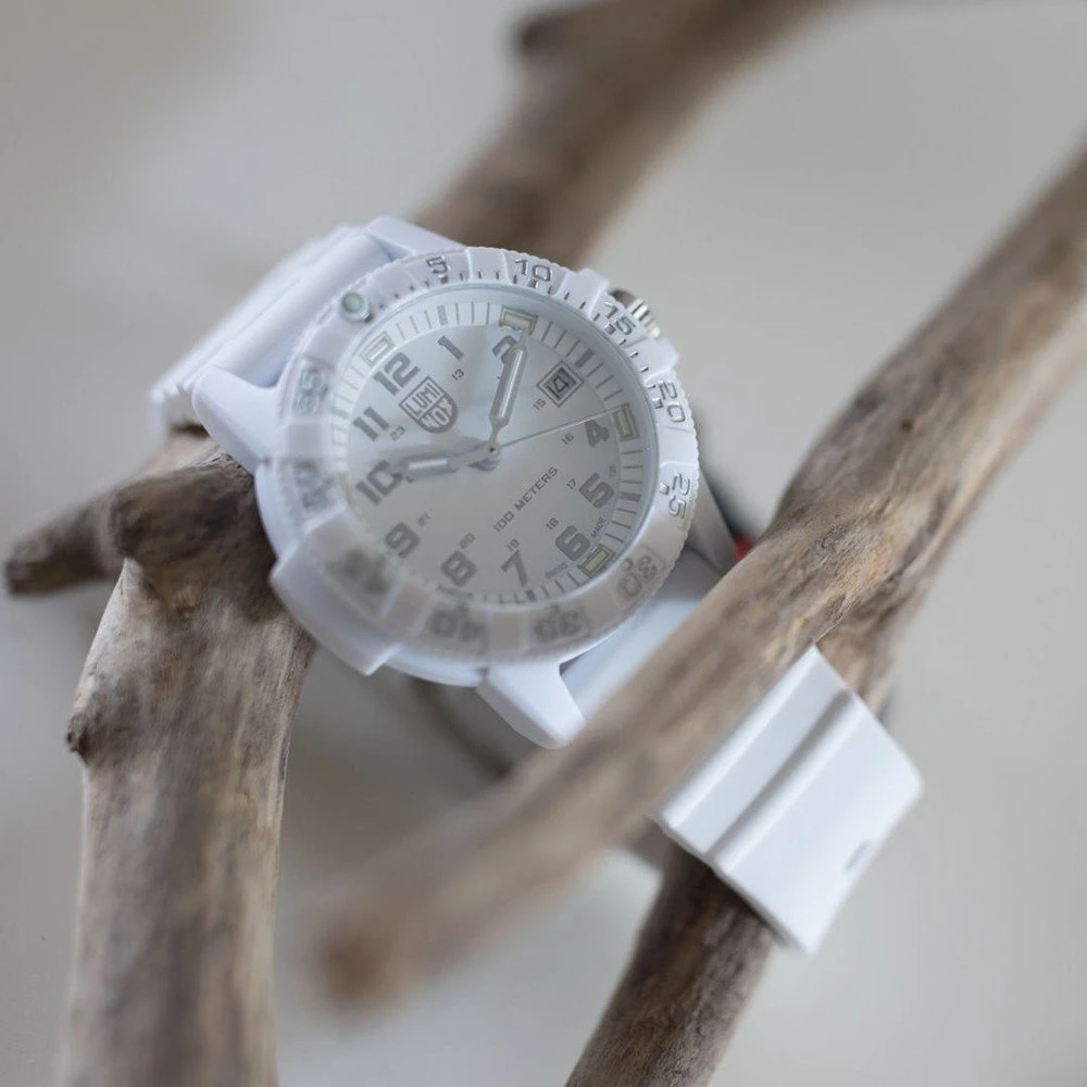 Luminox Sea XS.0307.WO Leatherback Sea Turtle Watch 8 Luminox Sea XS.0307.WO Leatherback Sea Turtle Watch - Image 6